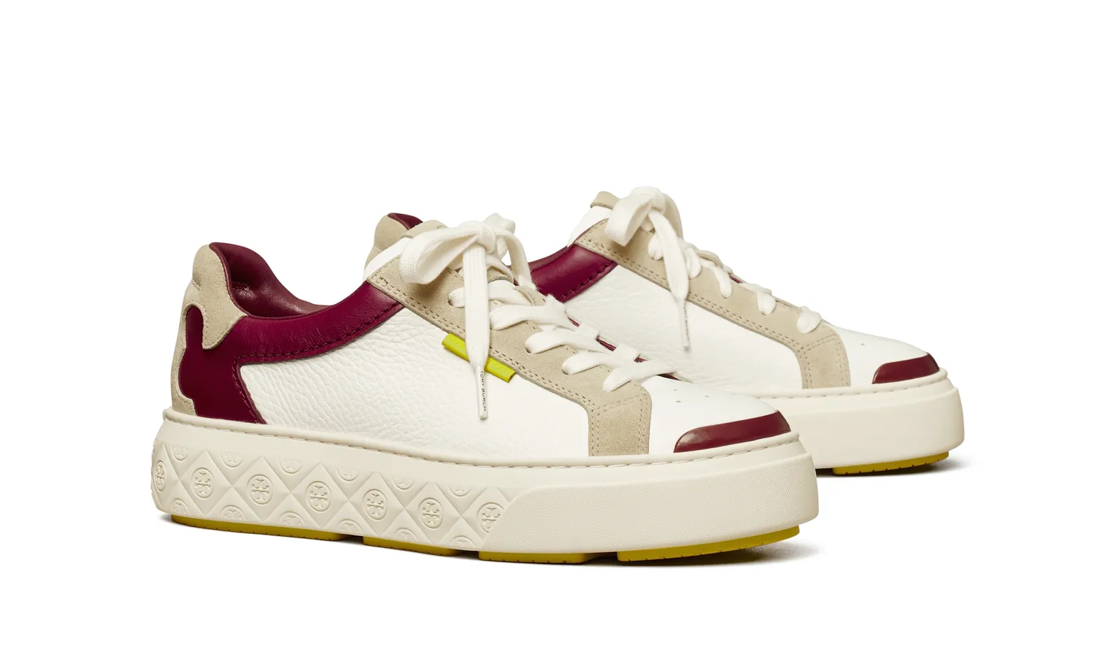 Intip Desain 'Lucky Sneakers' Tory Burch yang Versatile dan Trendy 