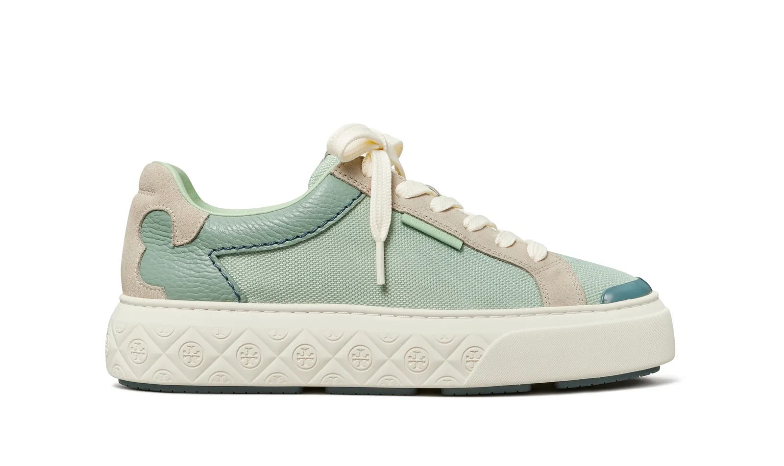 Intip Desain 'Lucky Sneakers' Tory Burch yang Versatile dan Trendy 