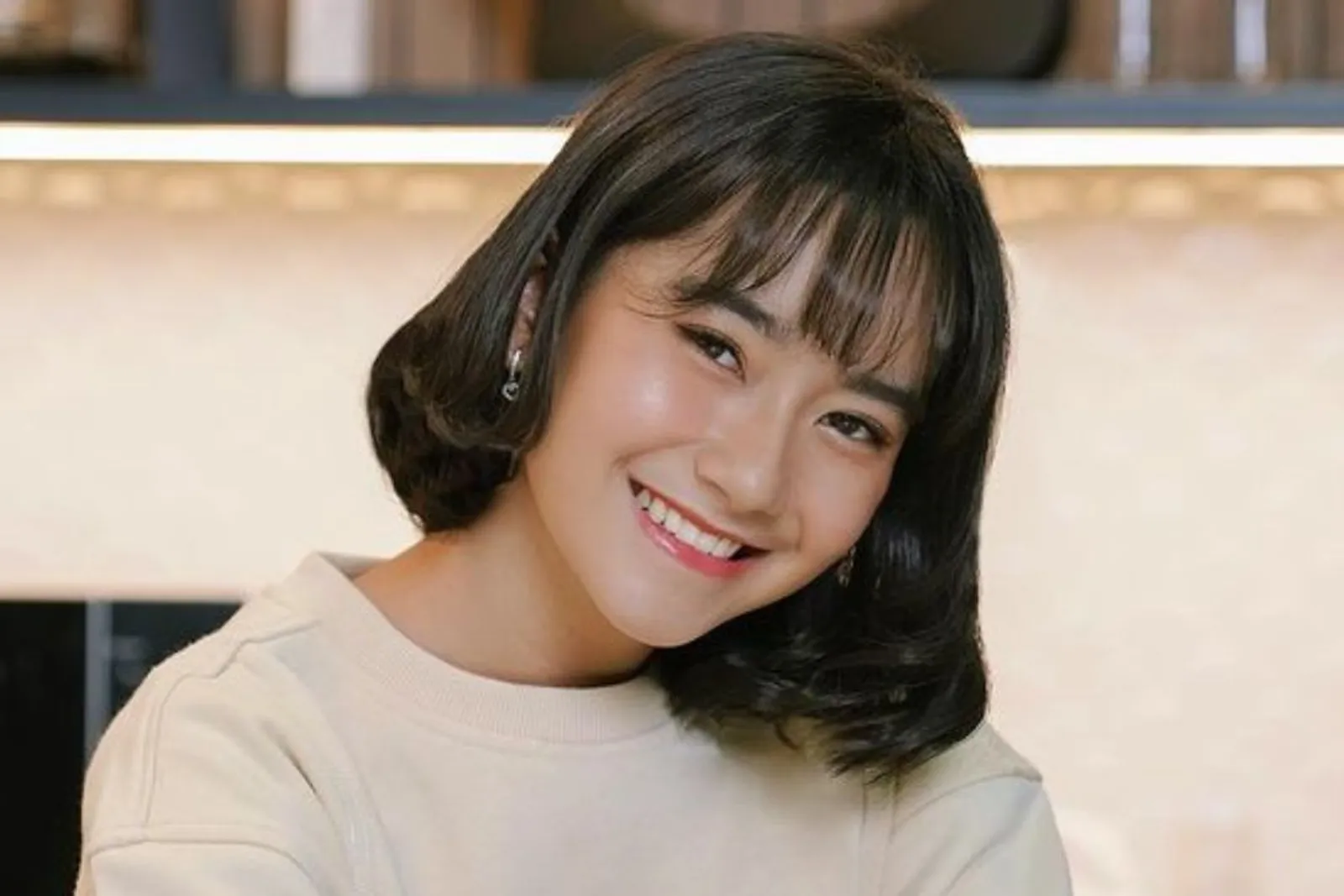 Intip Pesona Freya 'JKT48', Kece dengan Potongan Rambut Pendek