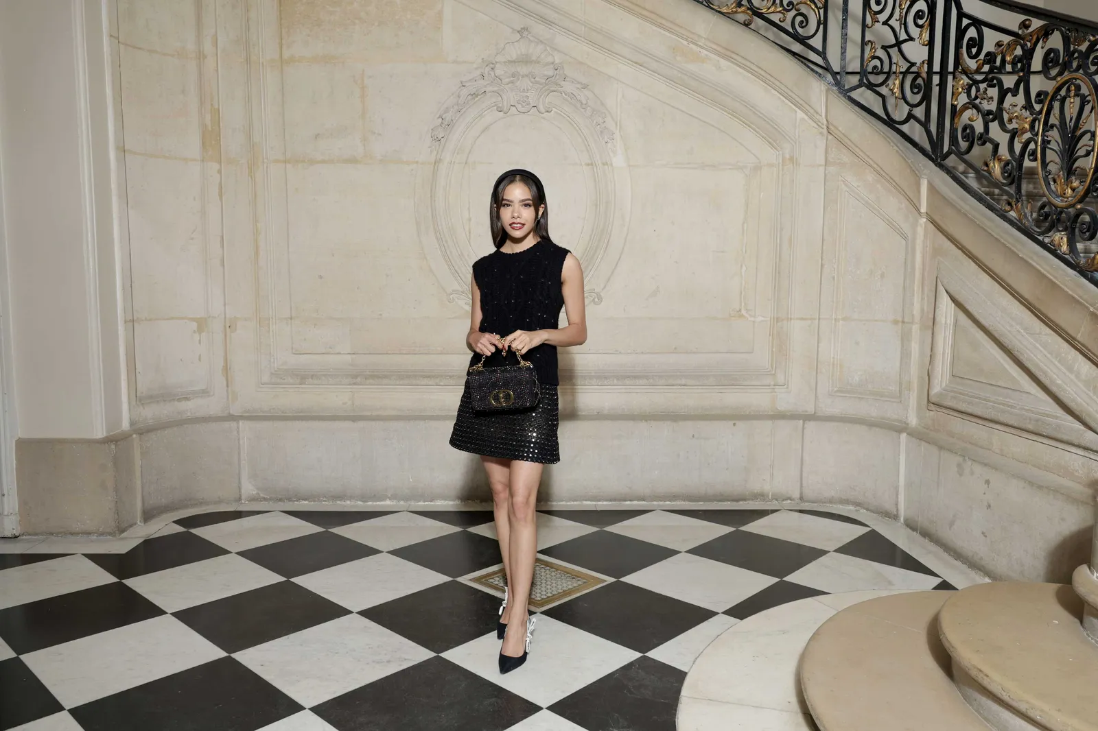 Deretan Gaya Chic Selebriti Hadiri Dior Haute Couture Show