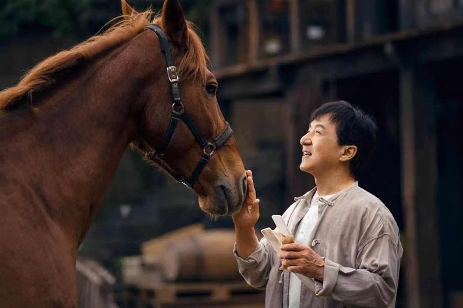 Terbaru 'Ride On', Ini 8 Daftar Film-Film Terbaik Jackie Chan