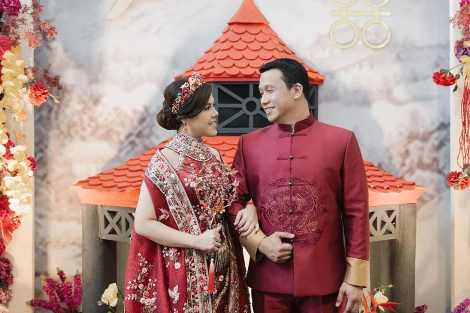 Berdarah Tionghoa, 9 Artis Ini Lakukan Prosesi Sangjit Sebelum Menikah