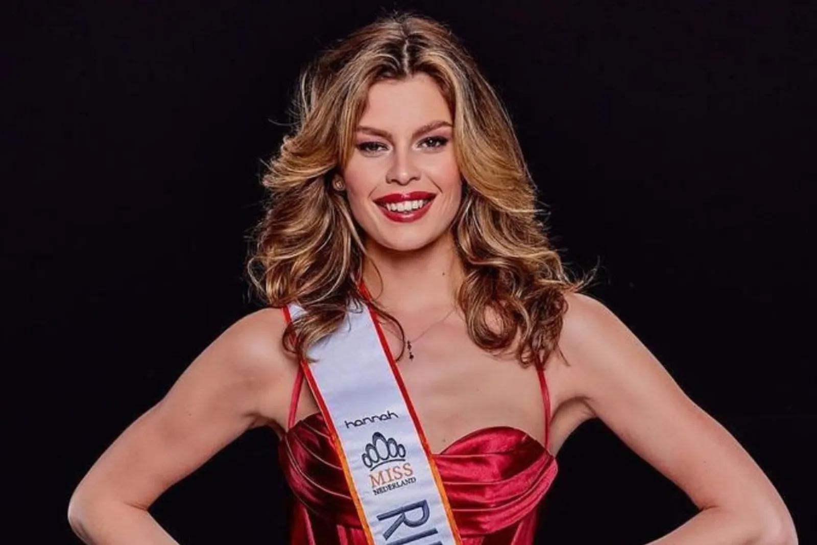 Pesona Rikkie Valerie Kollé, Transgender Juara Miss Belanda 2023 