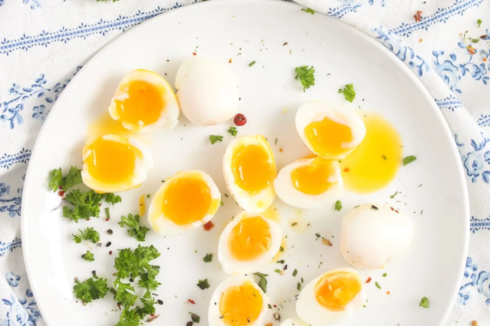5 Resep Olahan Telur Puyuh: Tambahan Menu di Atas Meja Makan