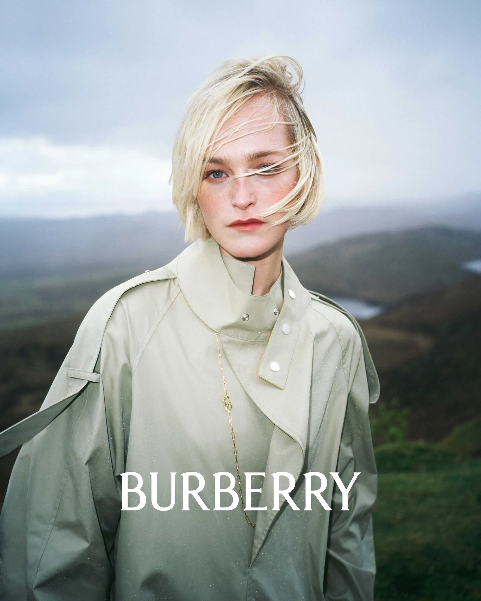 Upgrade Gayamu dengan Deretan Koleksi Winter 2023 Terbaru Burberry