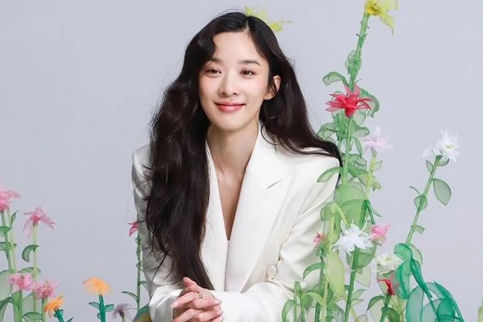 Pesona Lee Chung Ah, Bintang 'Celebrity' yang Jadi Sorotan 