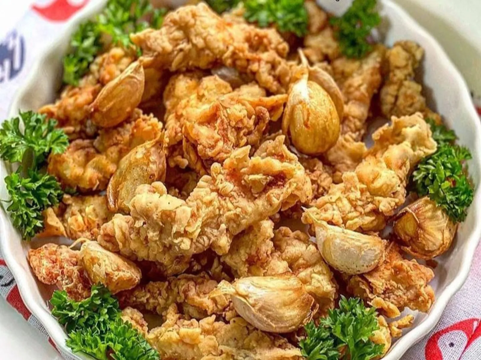 Resep Ayam Goreng Bawang Putih yang Harum dan Bertekstur Renyah