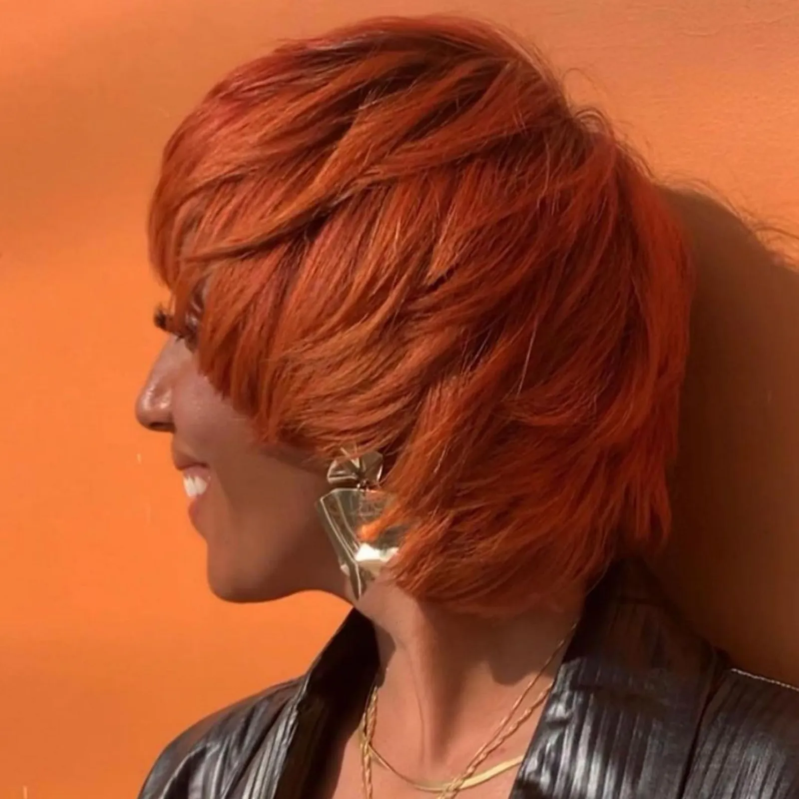 35 Warna Rambut yang Cocok untuk Kulit Sawo Matang