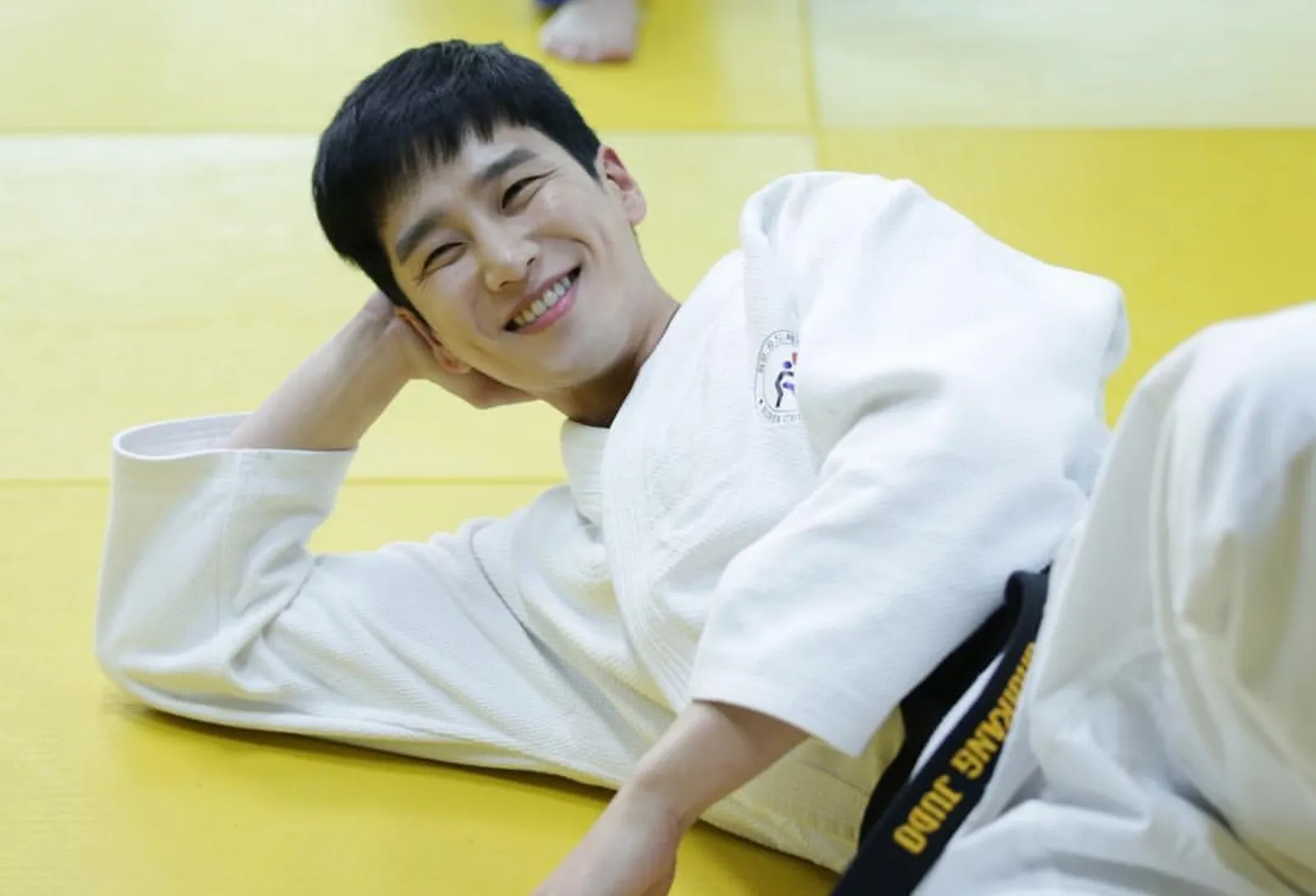 Perjalanan Karier Ahn Bo Hyun, Pernah Jadi Atlet Sebelum Berakting