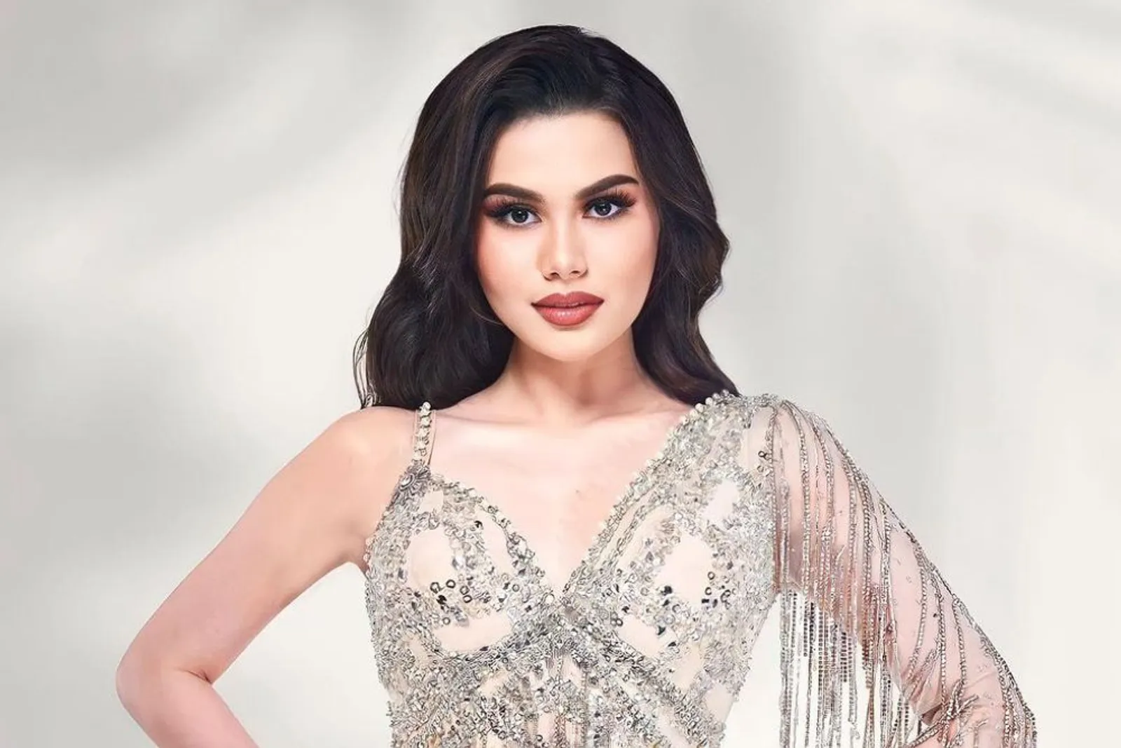 Potret Fabienne Nicole Groeneveld, Jawara Miss Universe Indonesia 2023