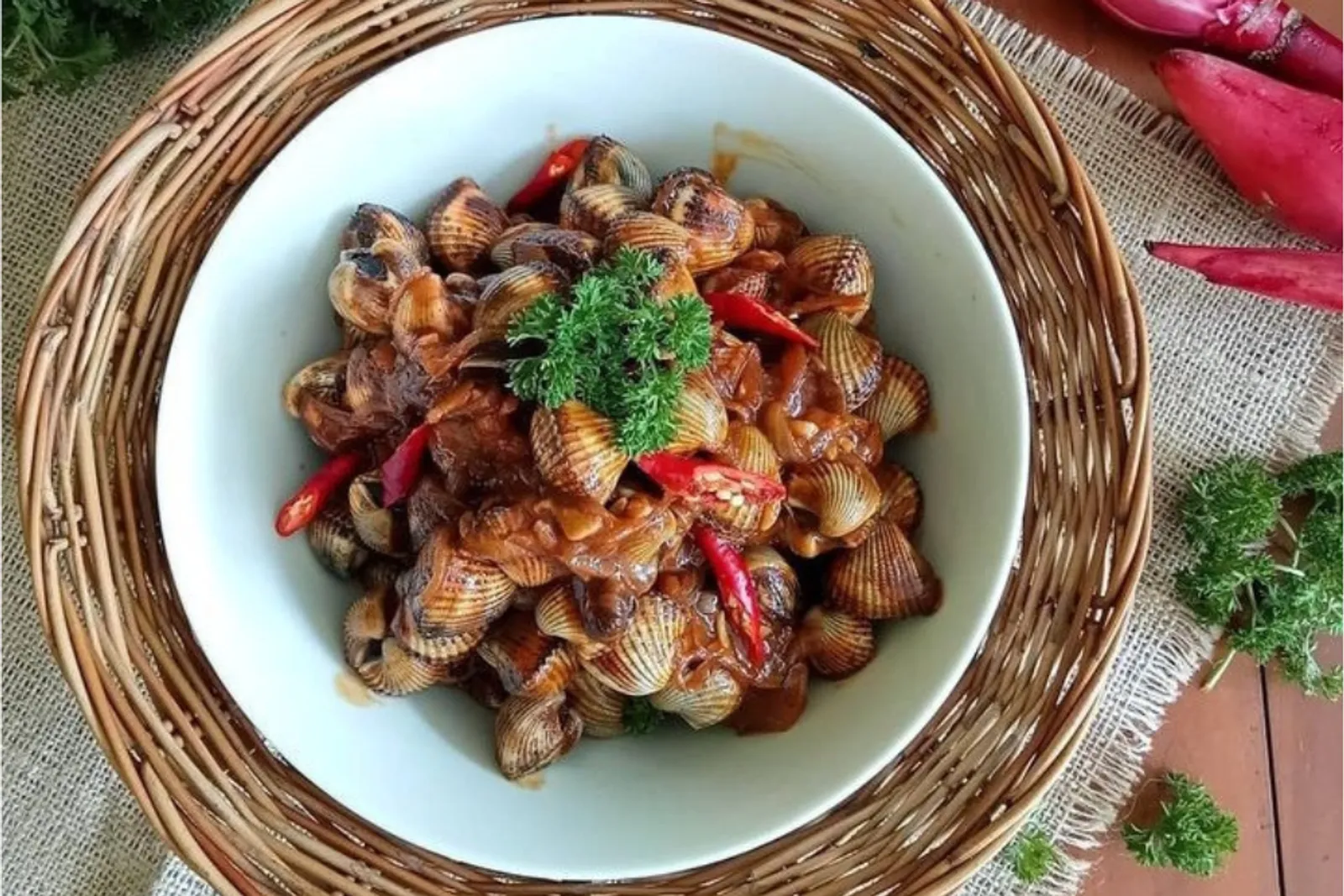 Resep Kerang Saus Padang, Cita Rasa Pedas dan Gurih