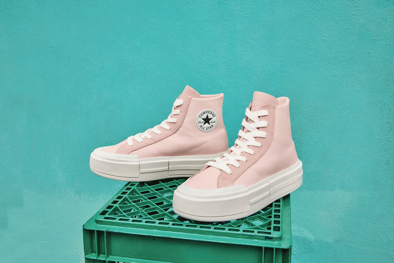 Converse Perkenalkan Siluet Baru Chuck Taylor All Star Cruise