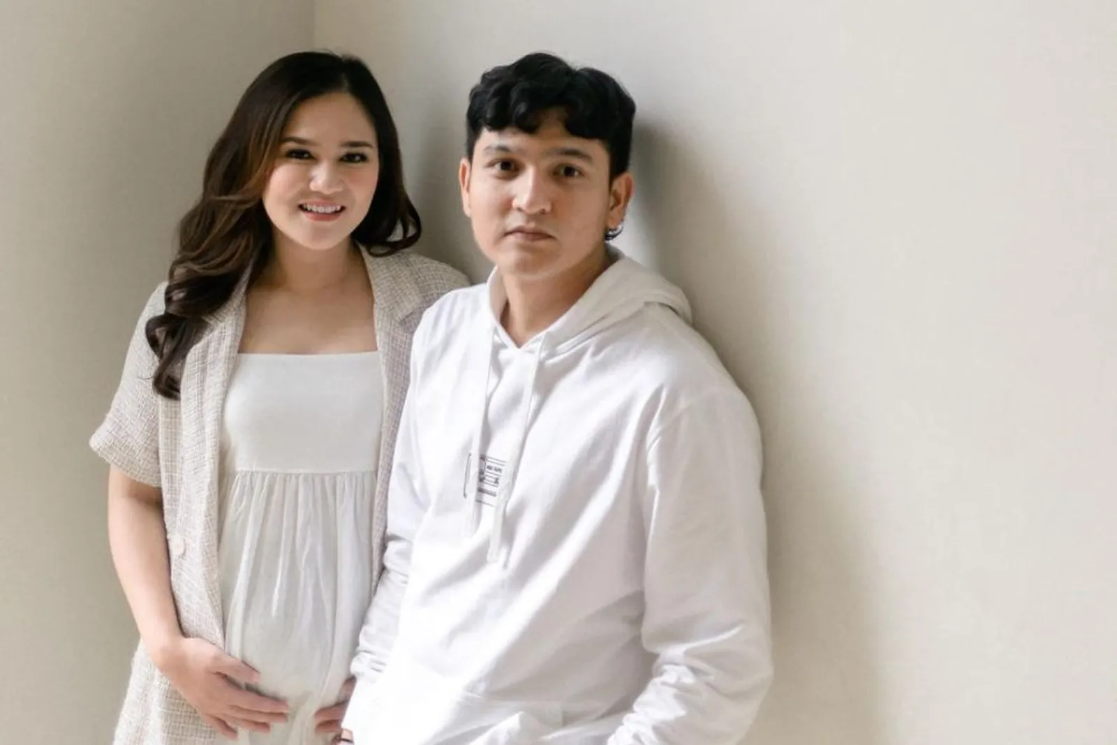 8 Pasangan Seleb Indonesia yang Dikaruniai Anak Kembar