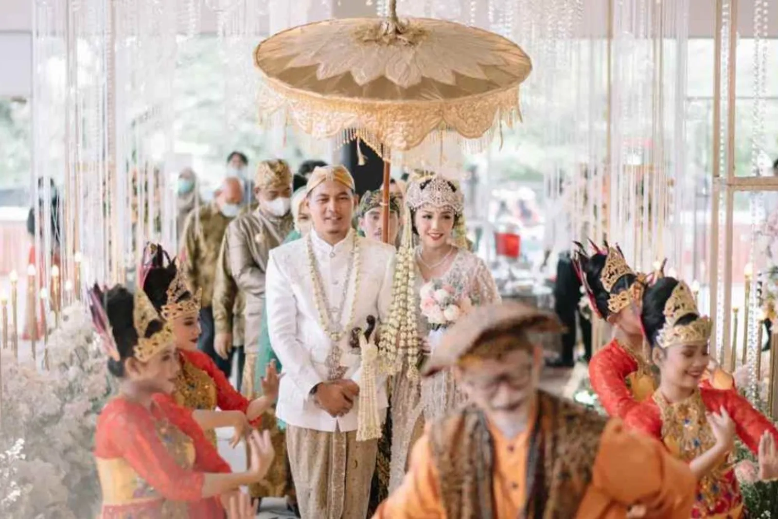 Susunan Acara Pernikahan Adat Sunda, dari Sebelum Akad hingga Resepsi