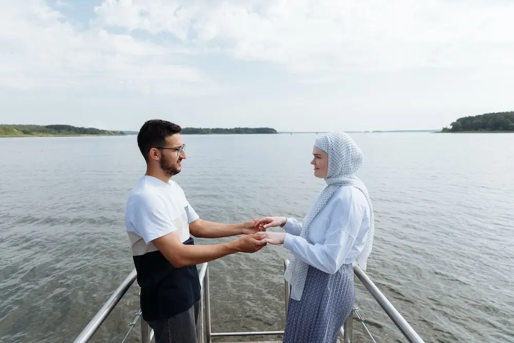 Mahkota Perempuan Adalah Rasa Malunya, Ini 5 Cara Menjaganya