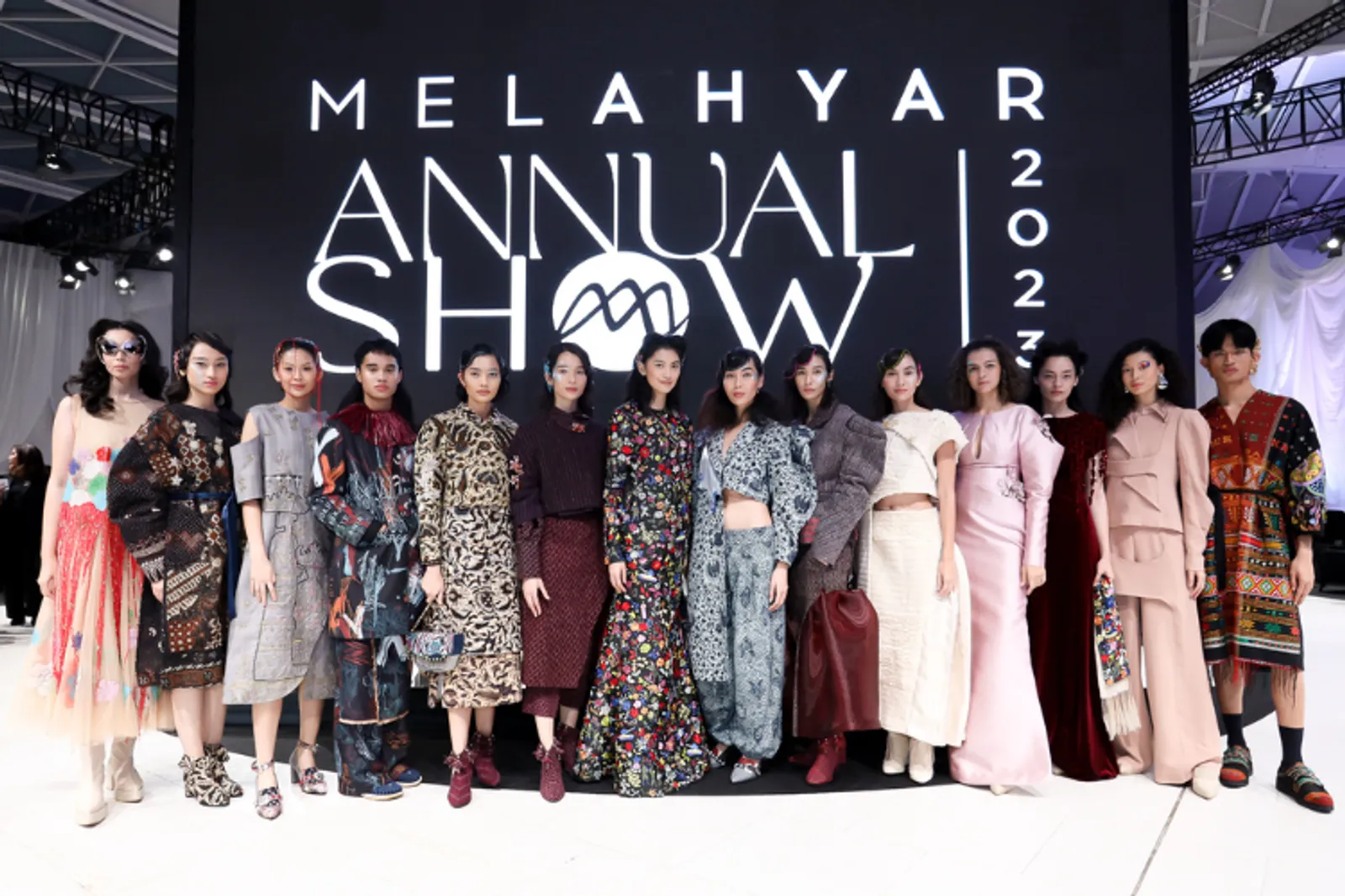 Mel Ahyar Tampilkan Koleksi ‘KULTULIBRASI’ untuk Annual Show 2023