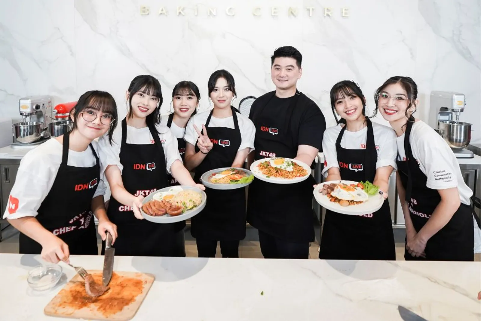 Tantangan Memasak Buat Idol di Teman Masak: JKT48 x Chef Arnold