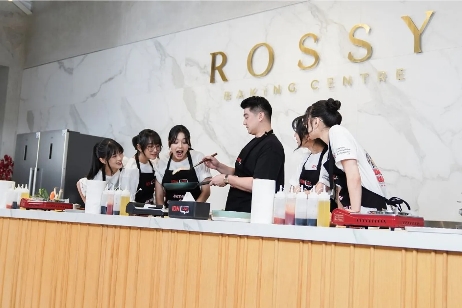 Tantangan Memasak Buat Idol di Teman Masak: JKT48 x Chef Arnold