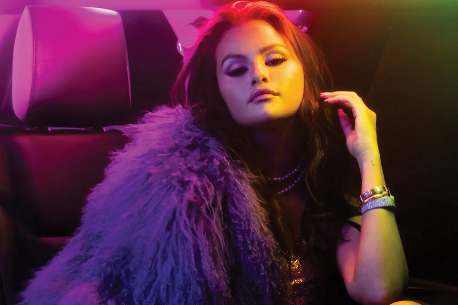 Lirik "Single Soon" - Selena Gomez Inginkan Hidup Melajang