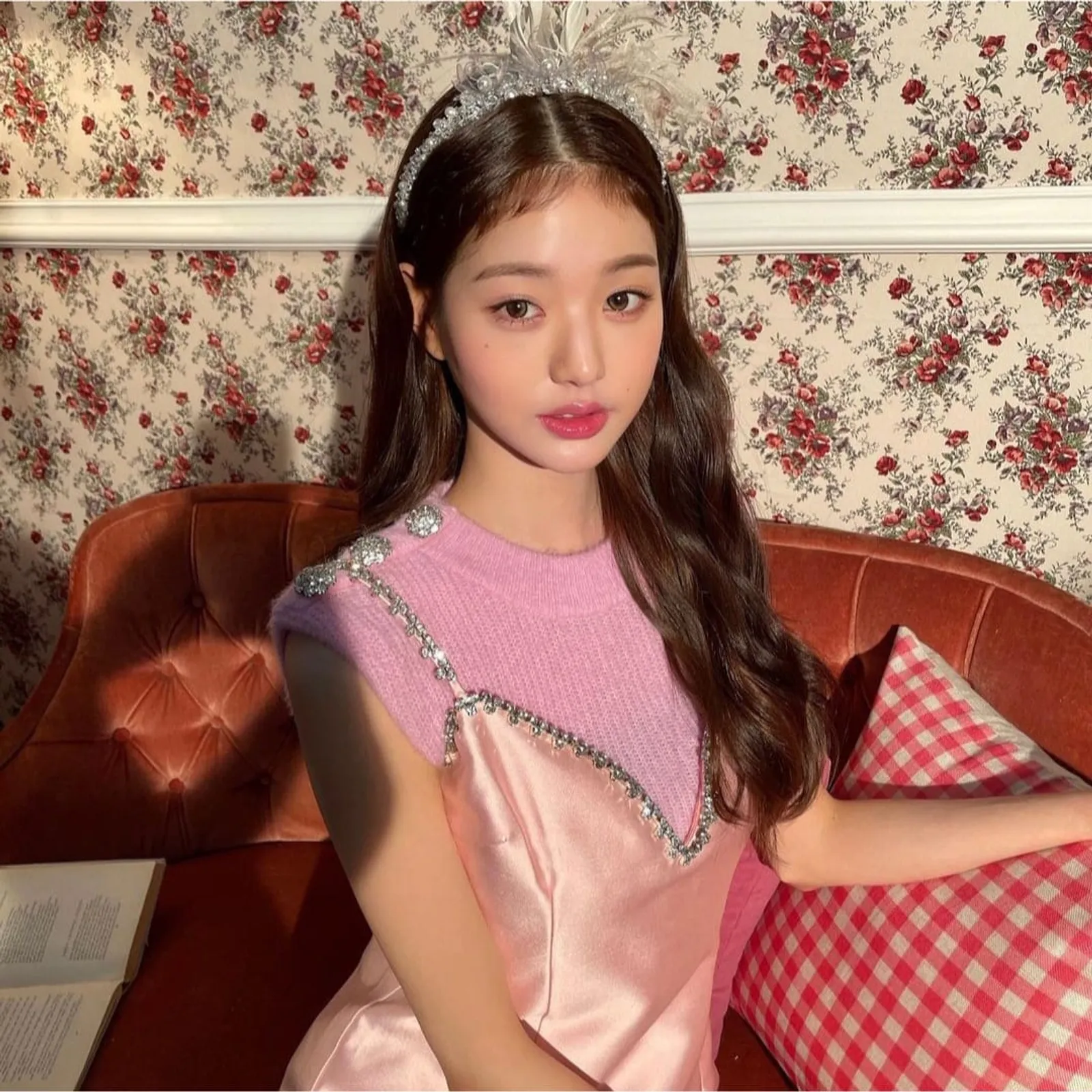 Tampil Playful dengan Gaya Rambut a la Jang Wonyoung 'IVE'