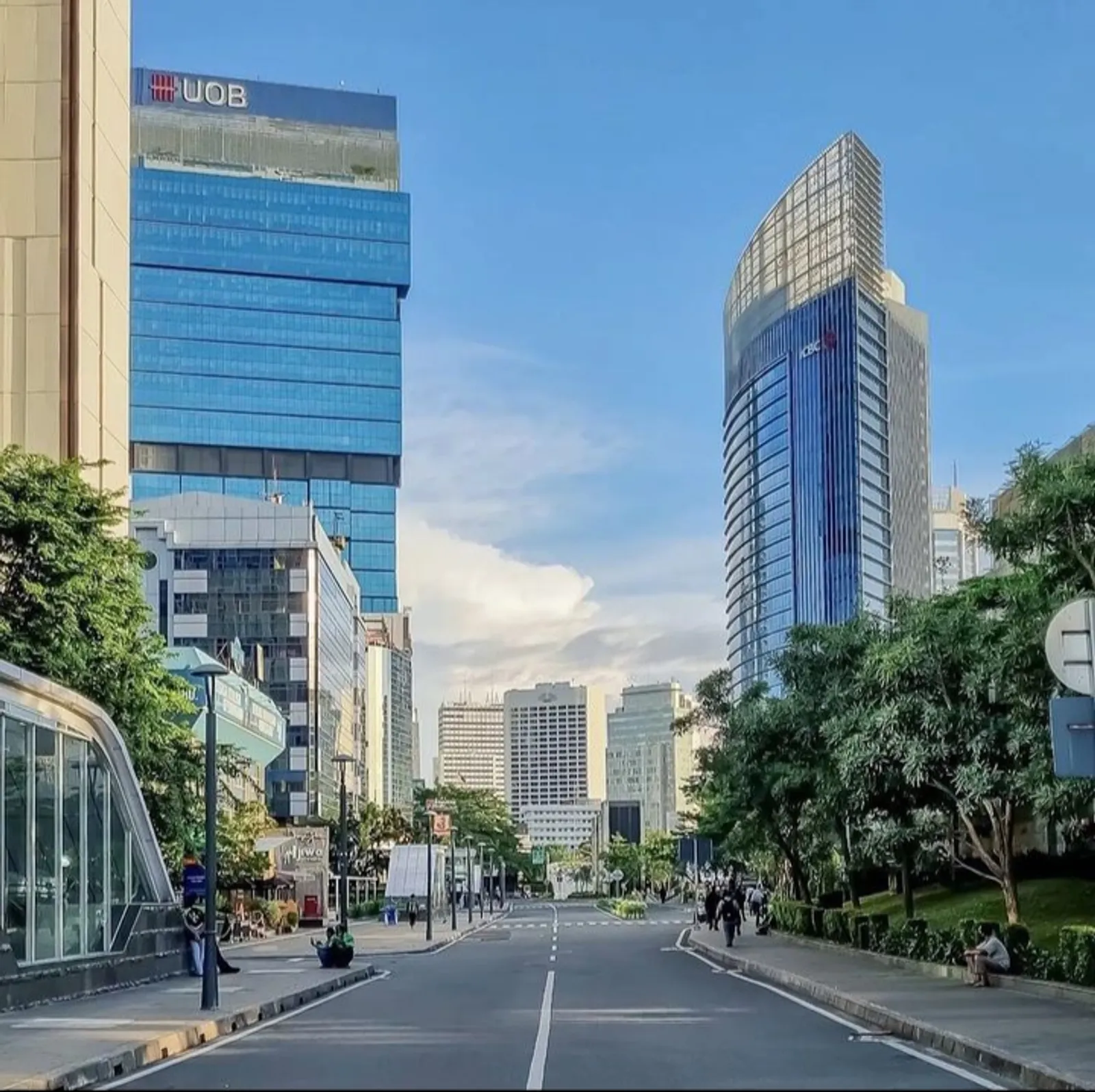 5 Rekomendasi Wisata Dekat Stasiun LRT di Jakarta