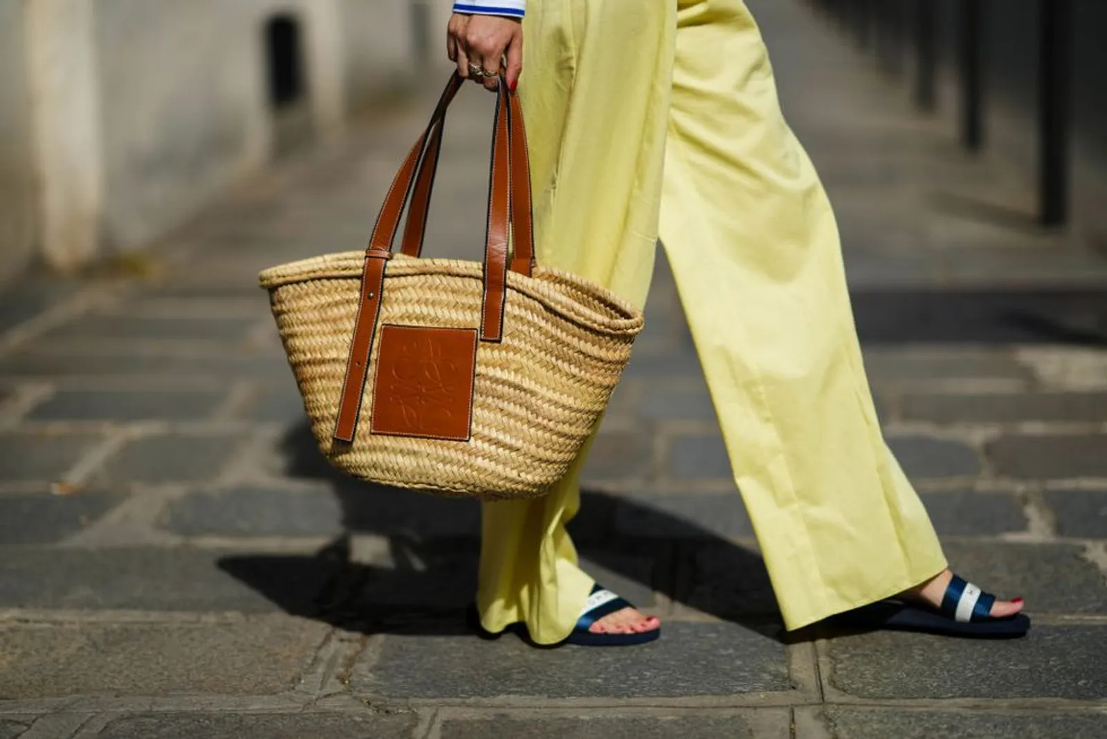 Rekomendasi Model Beach Bag untuk OOTD Liburan ke Pantai