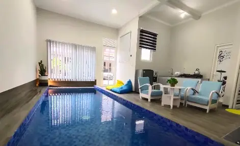 Bisa Staycation, Ini 10 Rekomendasi Vila di Batu dengan Private Pool