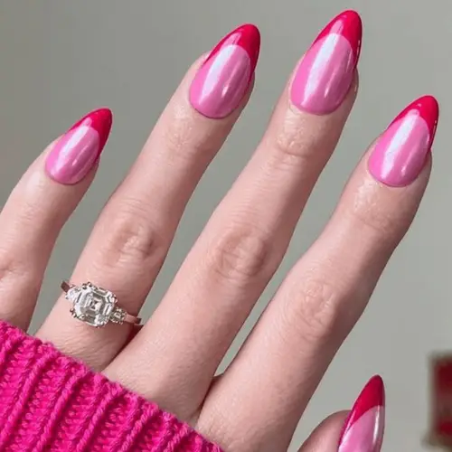 Inspirasi Two Tone French Nails yang Minimalis dan Elegan