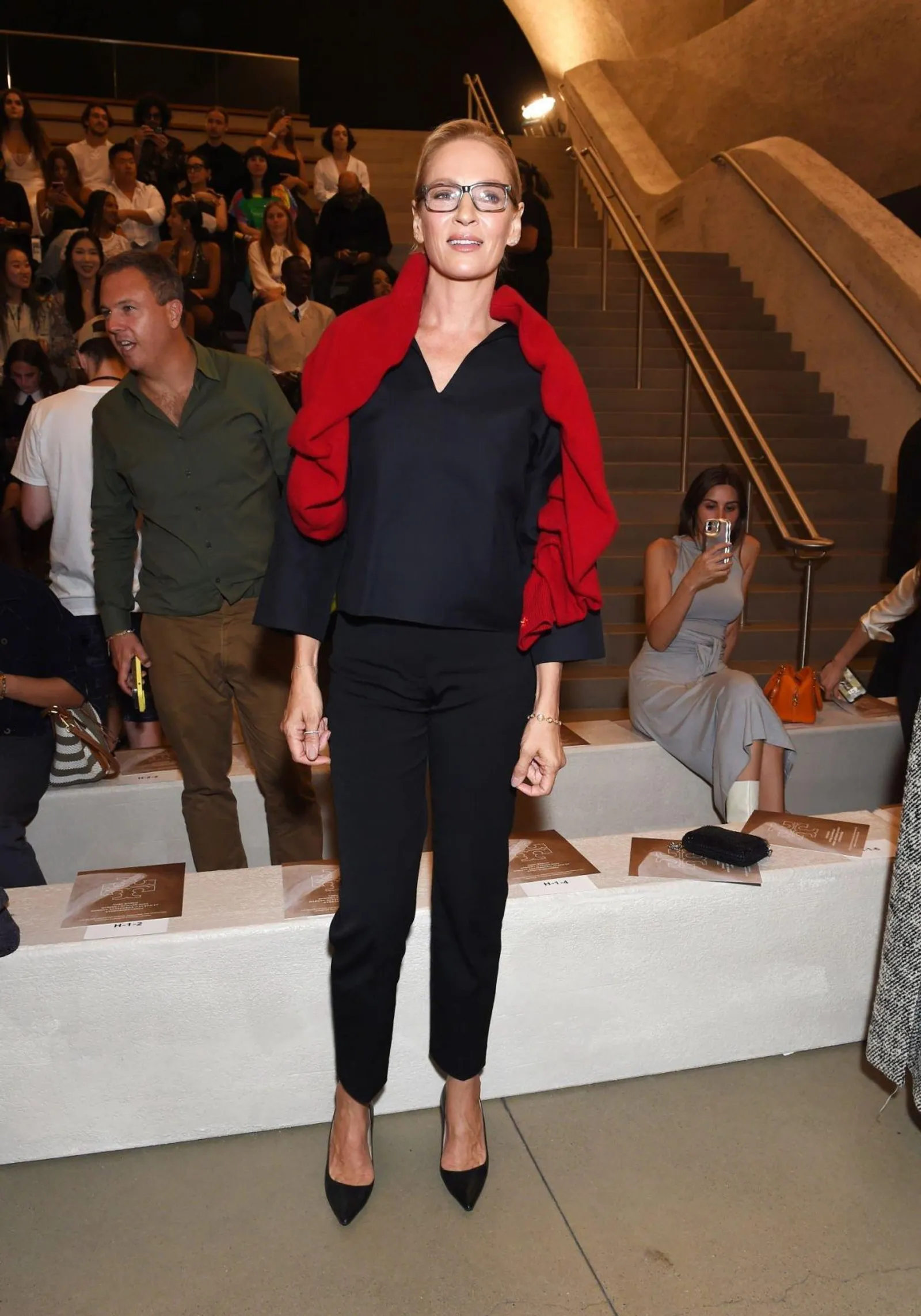 Gaya Stylish Seleb di Front Row Tory Burch Spring/Summer 2024