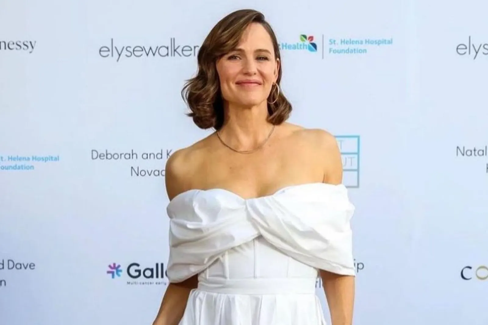 Potret Jennifer Garner, Mantan Istri Ben Affleck yang Begitu Memikat 