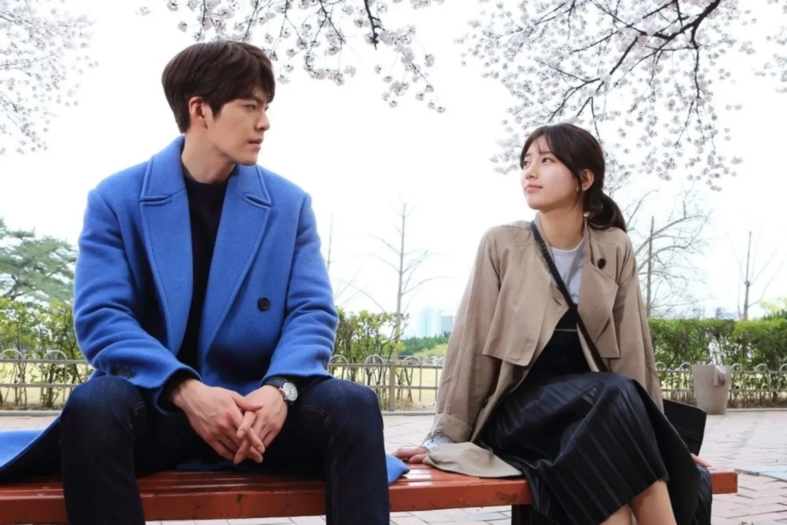 10 Drama Korea tentang Percintaan Selebriti