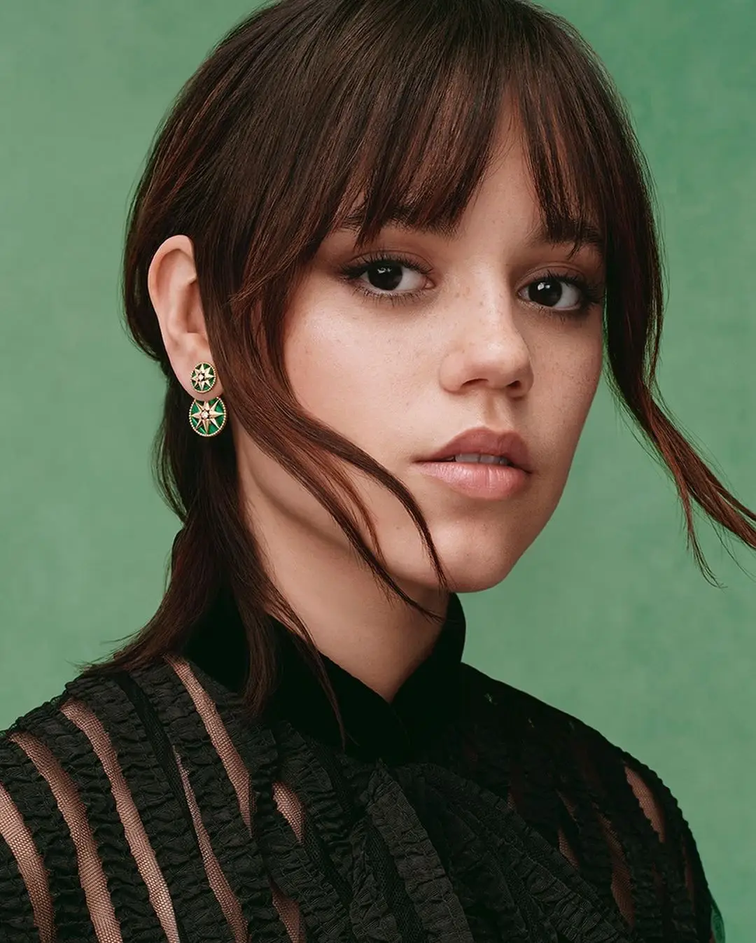 Haerin ‘NewJeans’ dan Jenna Ortega Bintangi Campaign Dior Joaillerie