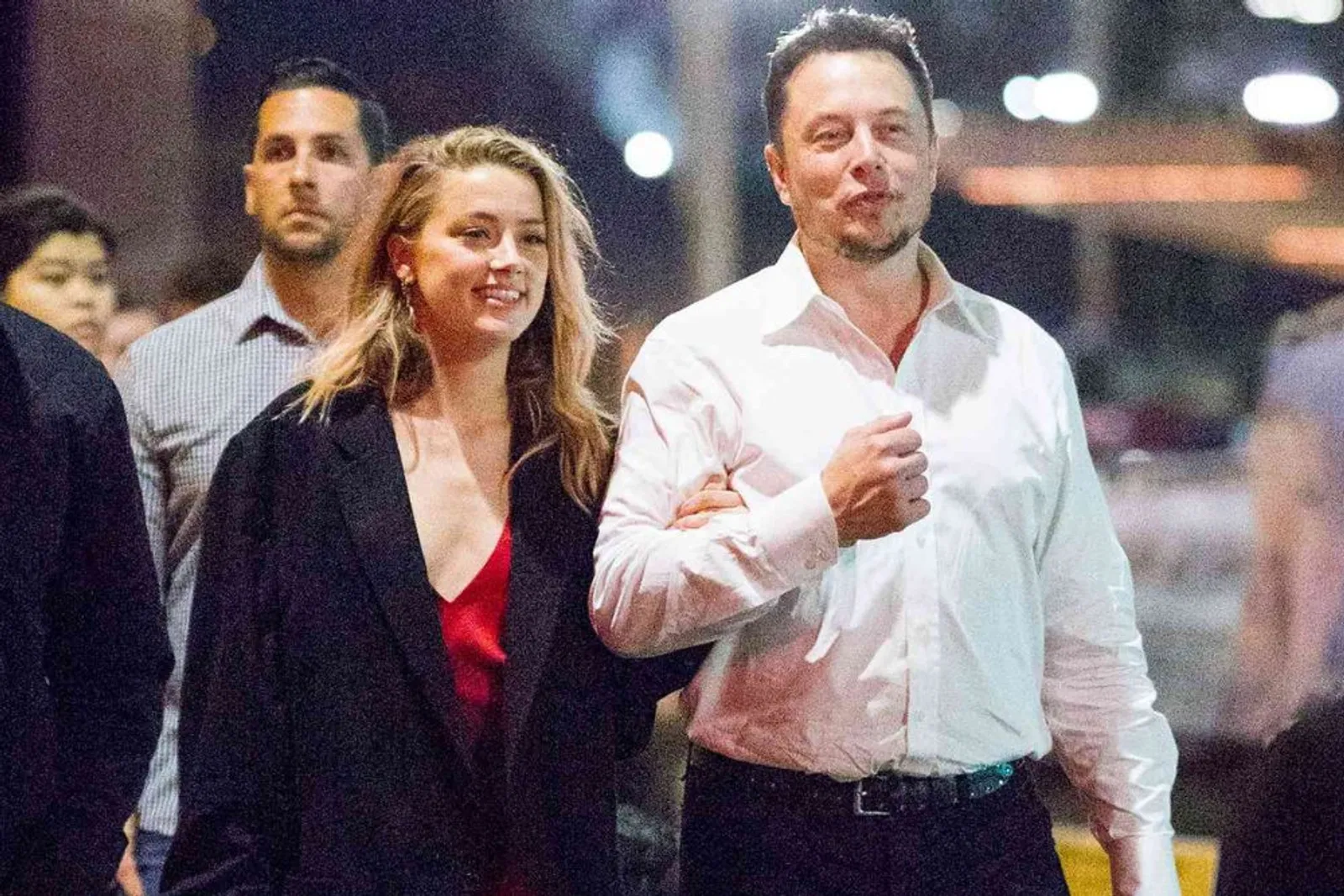 Penuh Drama, Begini Kisah Cinta Elon Musk dan Amber Heard yang Toxic