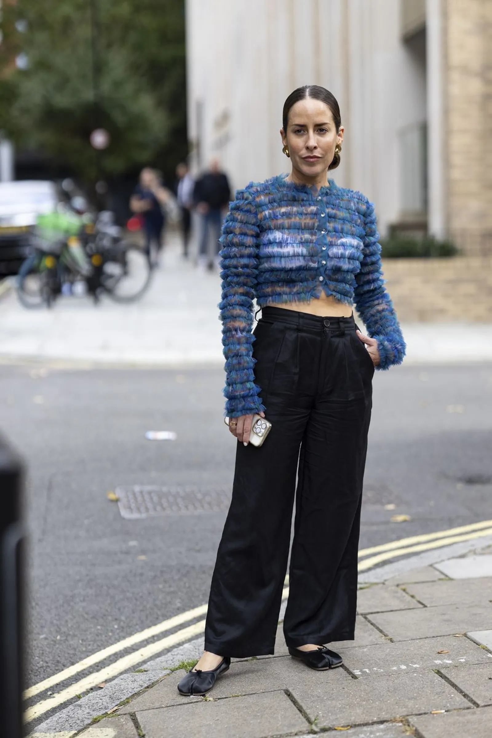 11 Street Style yang Curi Perhatian di London Fashion Week