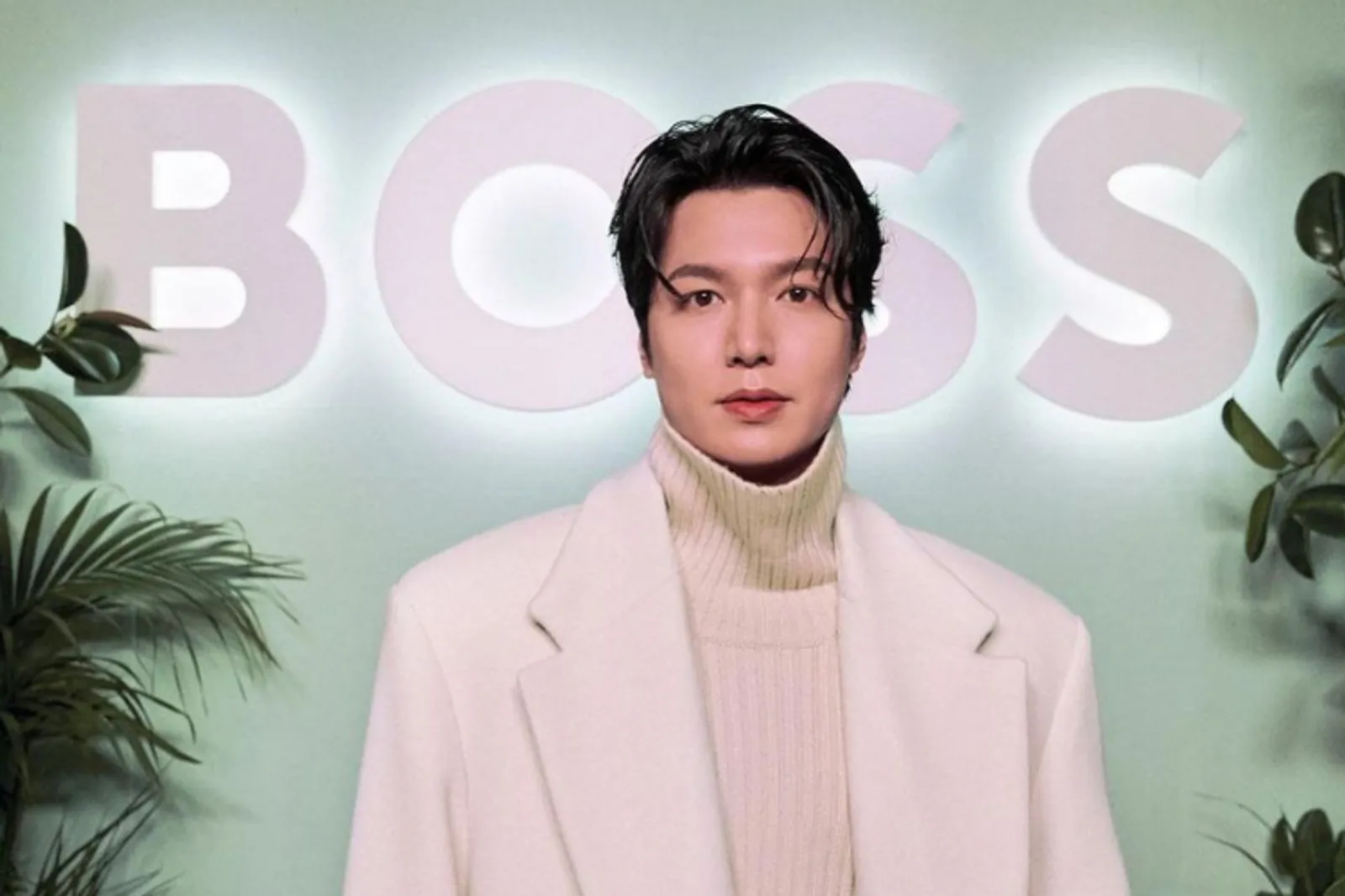 Gaya Terbaik Seleb Hadiri Fashion Show BOSS Fall/Winter 2023