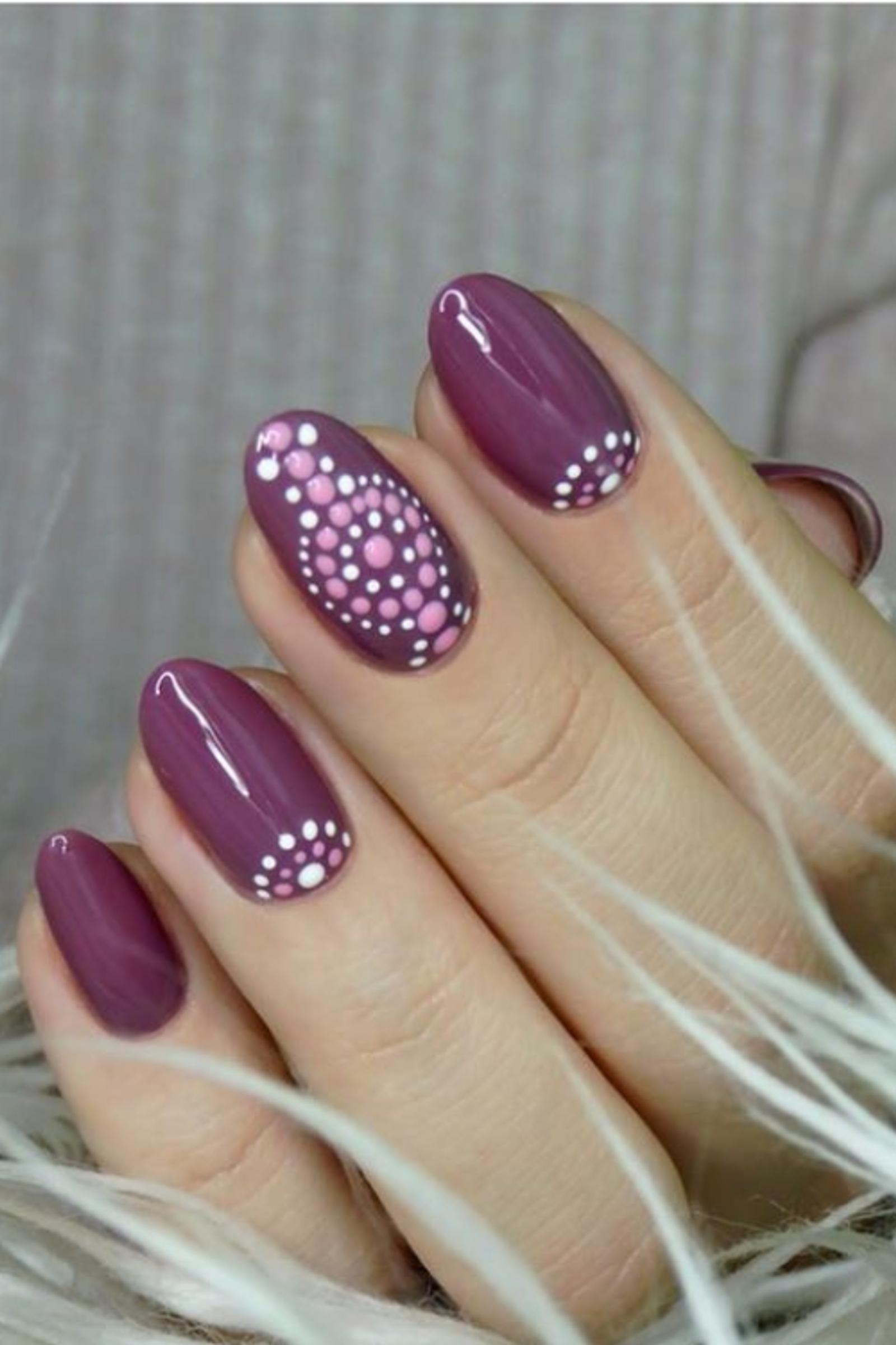 Inspirasi Dots Nail Art yang Bikin Tampilan Kuku Jadi Semakin Menarik