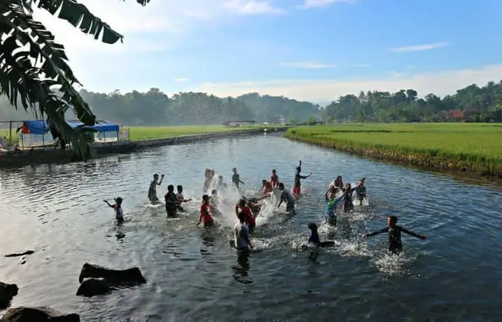 Mata Air Cikandung, Sumedang: Lokasi, Jam Buka, dan HTM