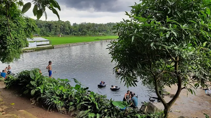 Mata Air Cikandung, Sumedang: Lokasi, Jam Buka, dan HTM