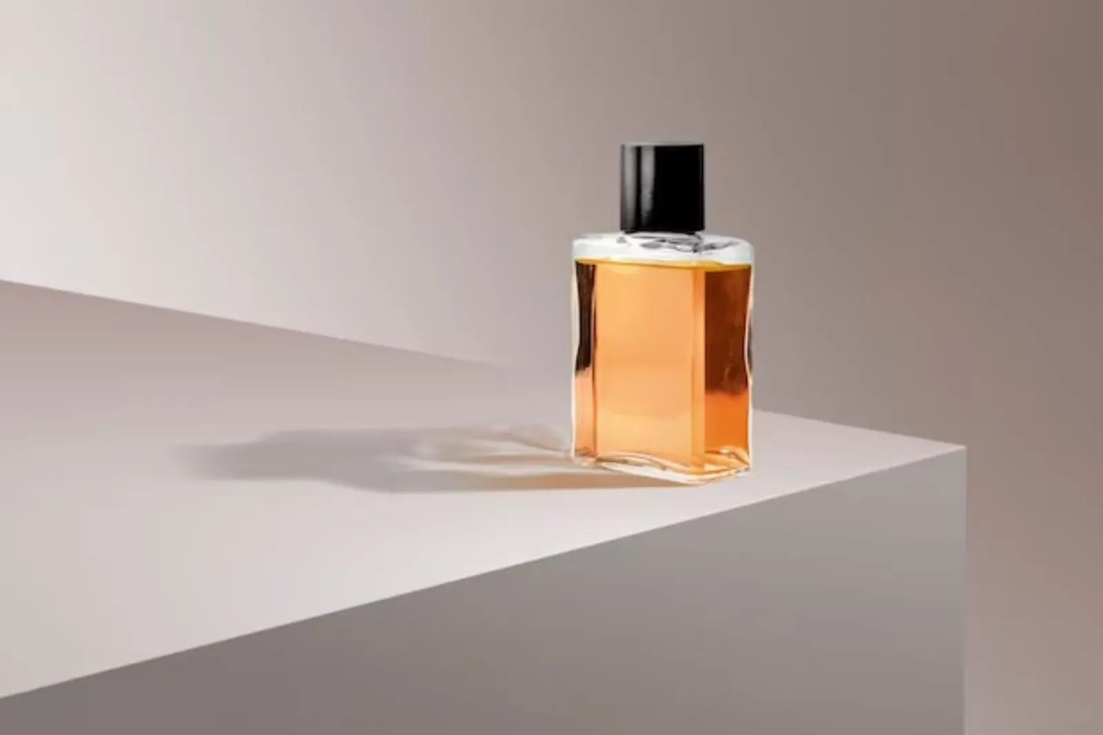 9 Istilah dalam Dunia Parfum yang Wajib Kamu Tahu