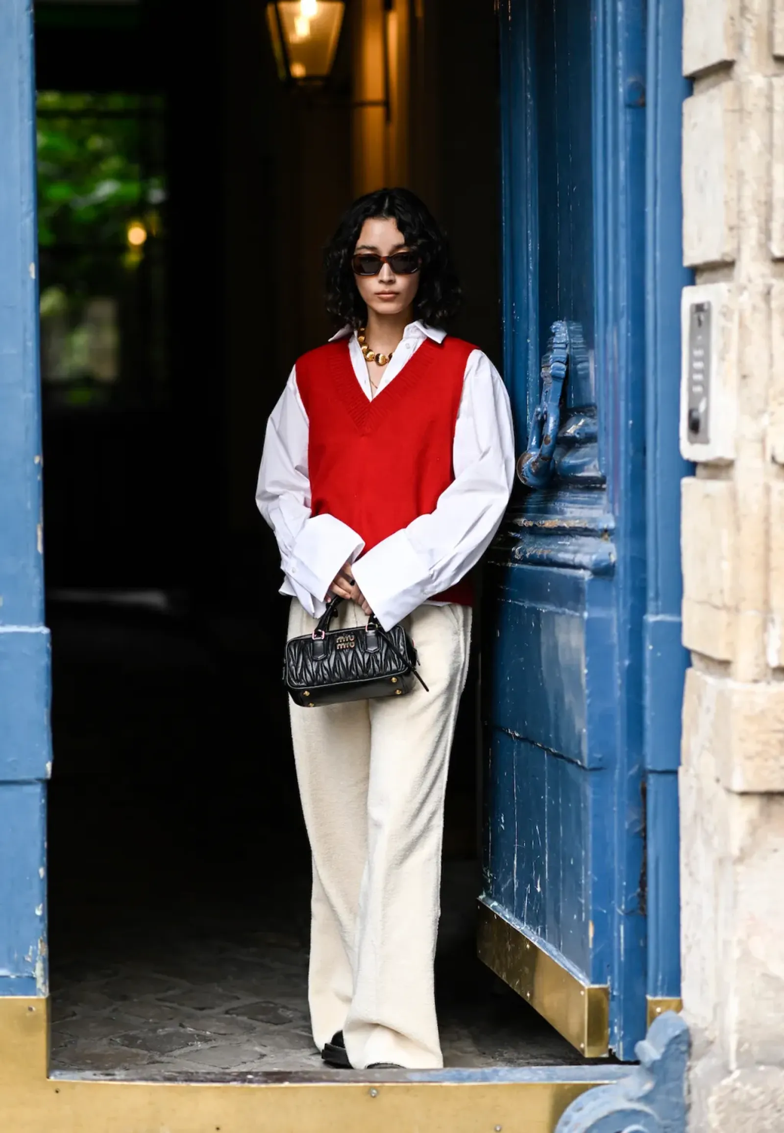 11 Street Style yang Curi Perhatian di Paris Fashion Week
