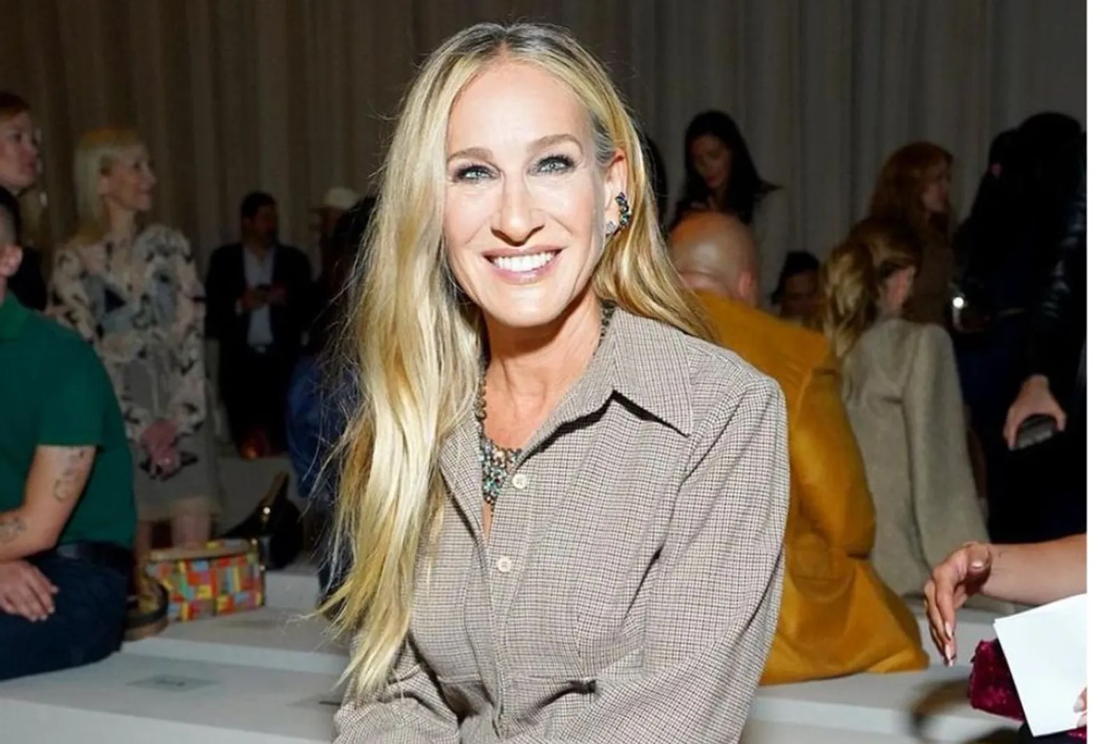 Potret Memikat Sarah Jessica Parker yang Tak Pernah Lekang Oleh Waktu