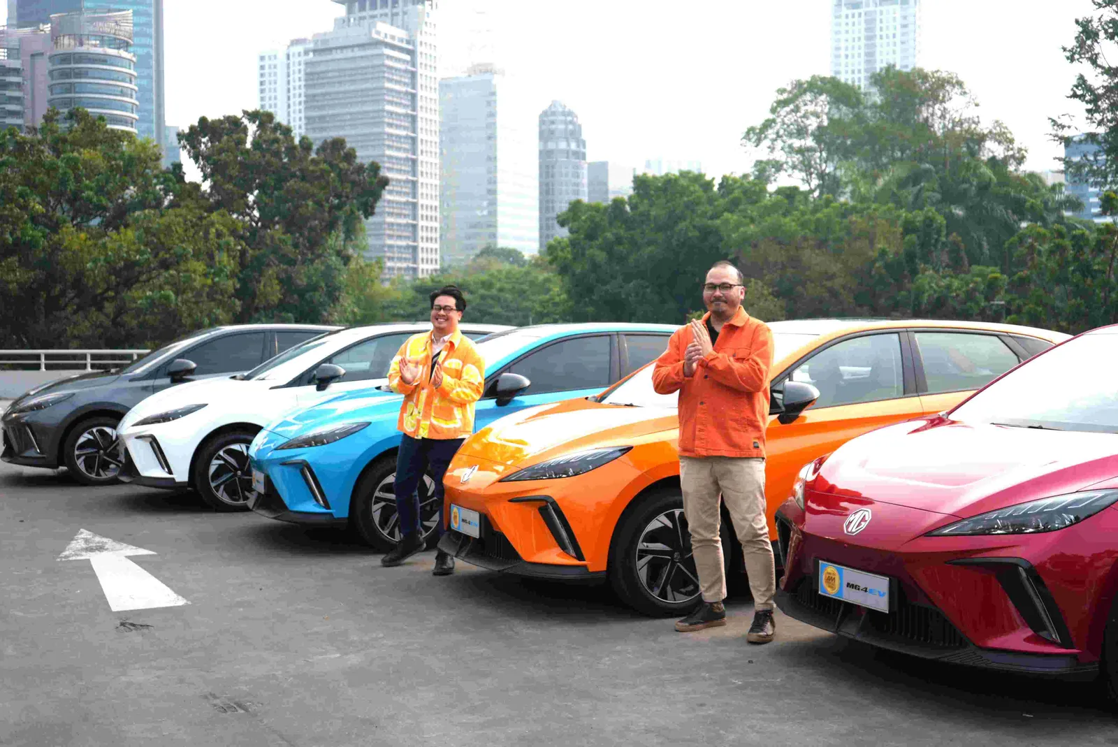 Eksklusif di Eropa, MG 4 EV ‘Volacano Orange’ Kini Hadir di Indonesia!