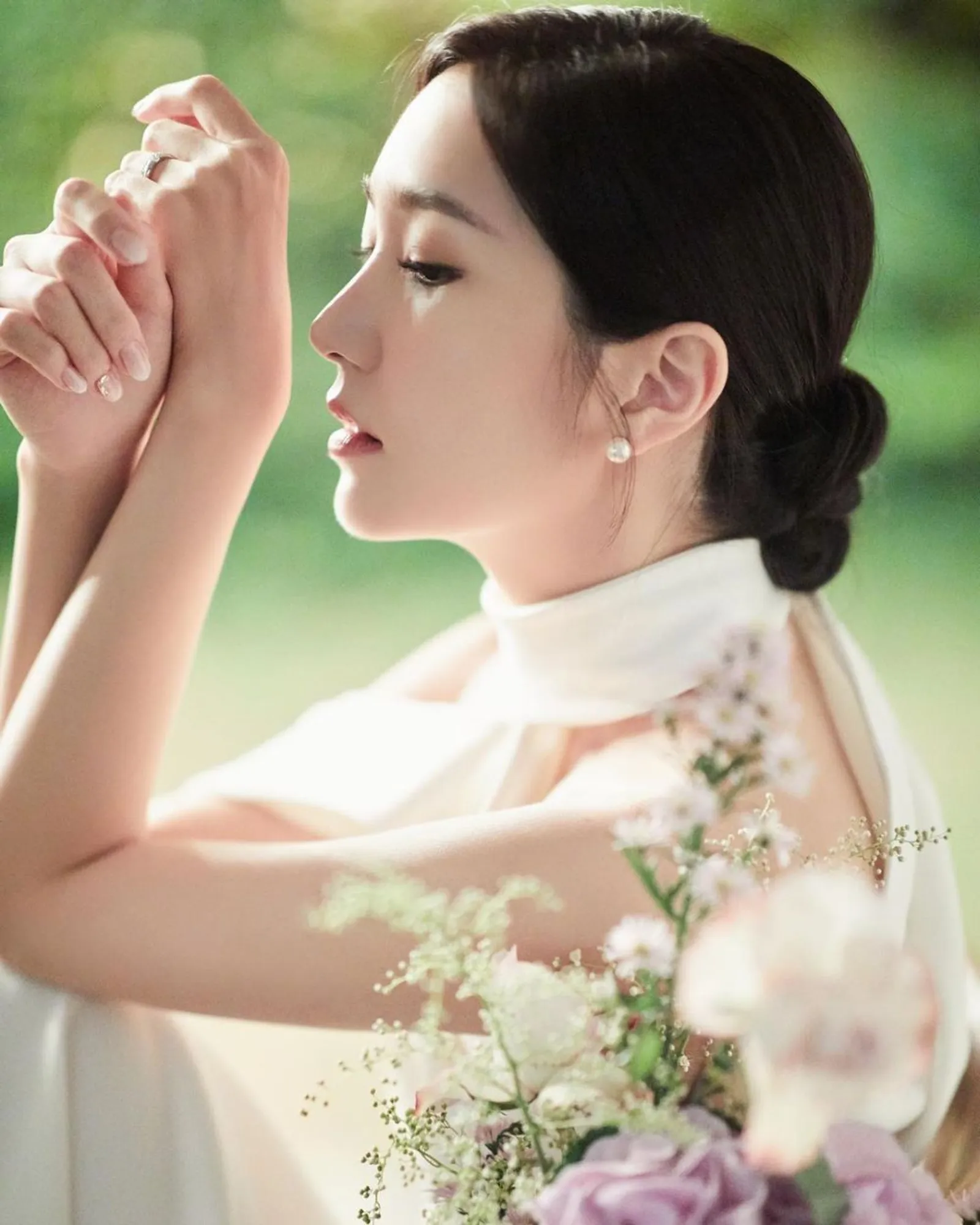 Menikah Besok, Intip 6 Potret Pre-Wedding Hong Yookyung eks ‘Apink’