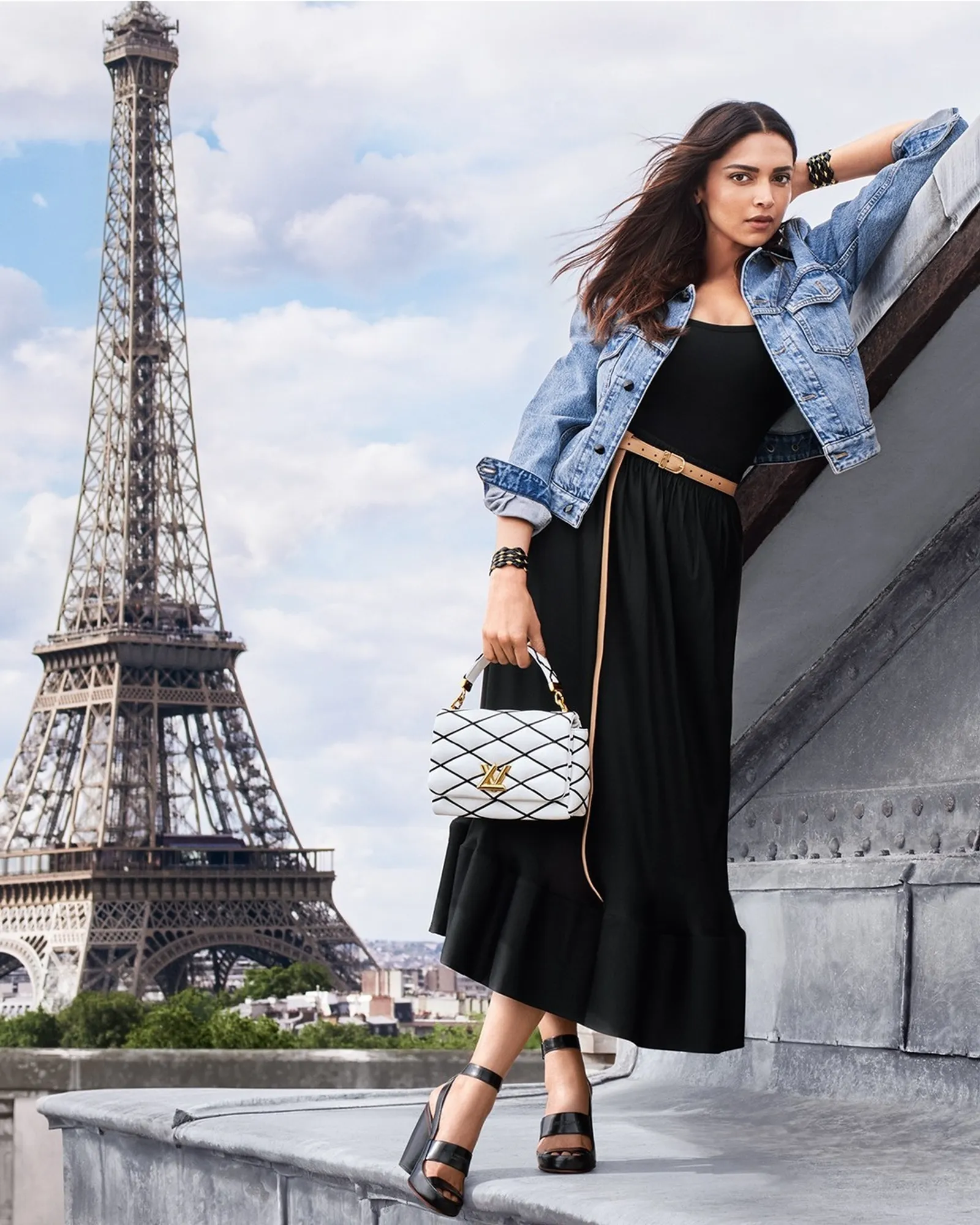 Gaya Para Seleb Bintangi Women's Fashion Campaign Louis Vuitton