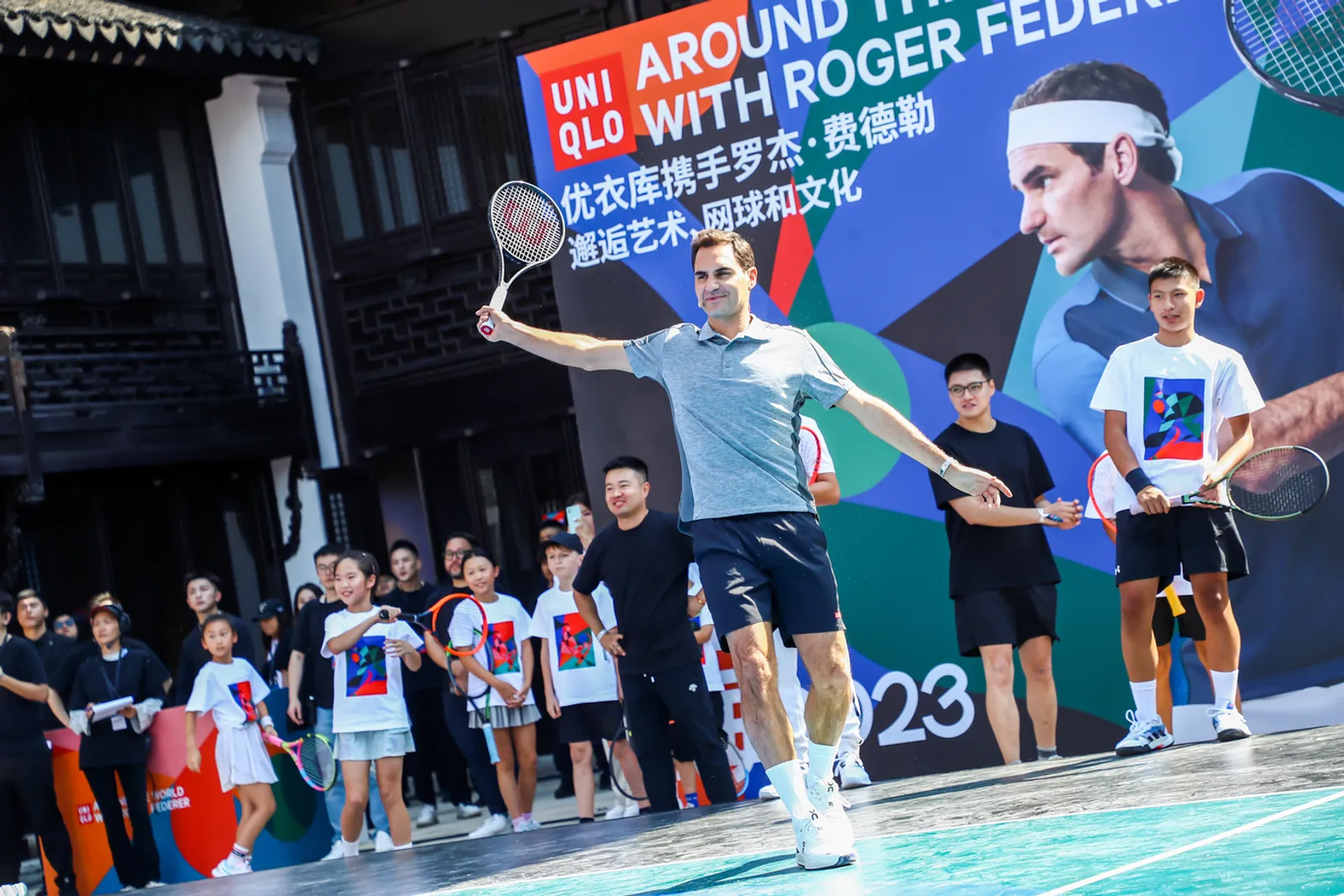 UNIQLO Gandeng Roger Federer untuk Seri Terbaru Around the World