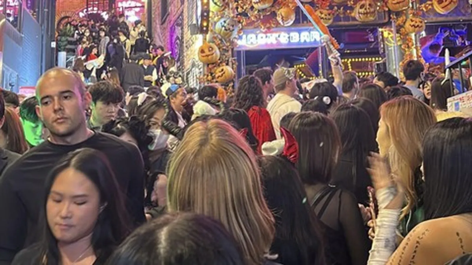 Setahun Tragedi Itaewon, Apakah Perayaan Halloween di Korsel Kembali?