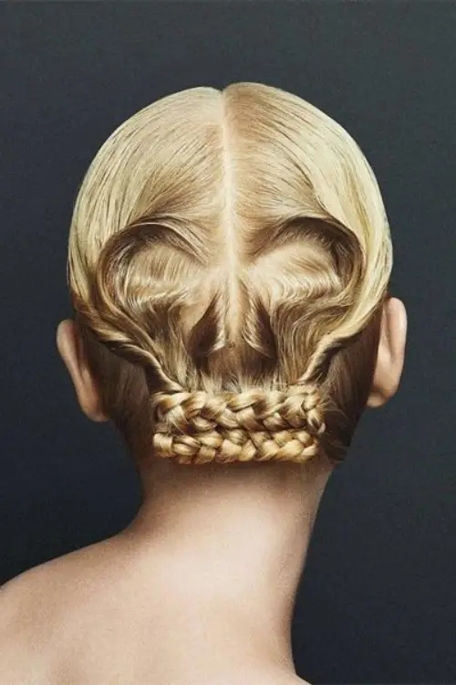 Halloween Hairstyle yang Bikin Look jadi Spooky nan Unik