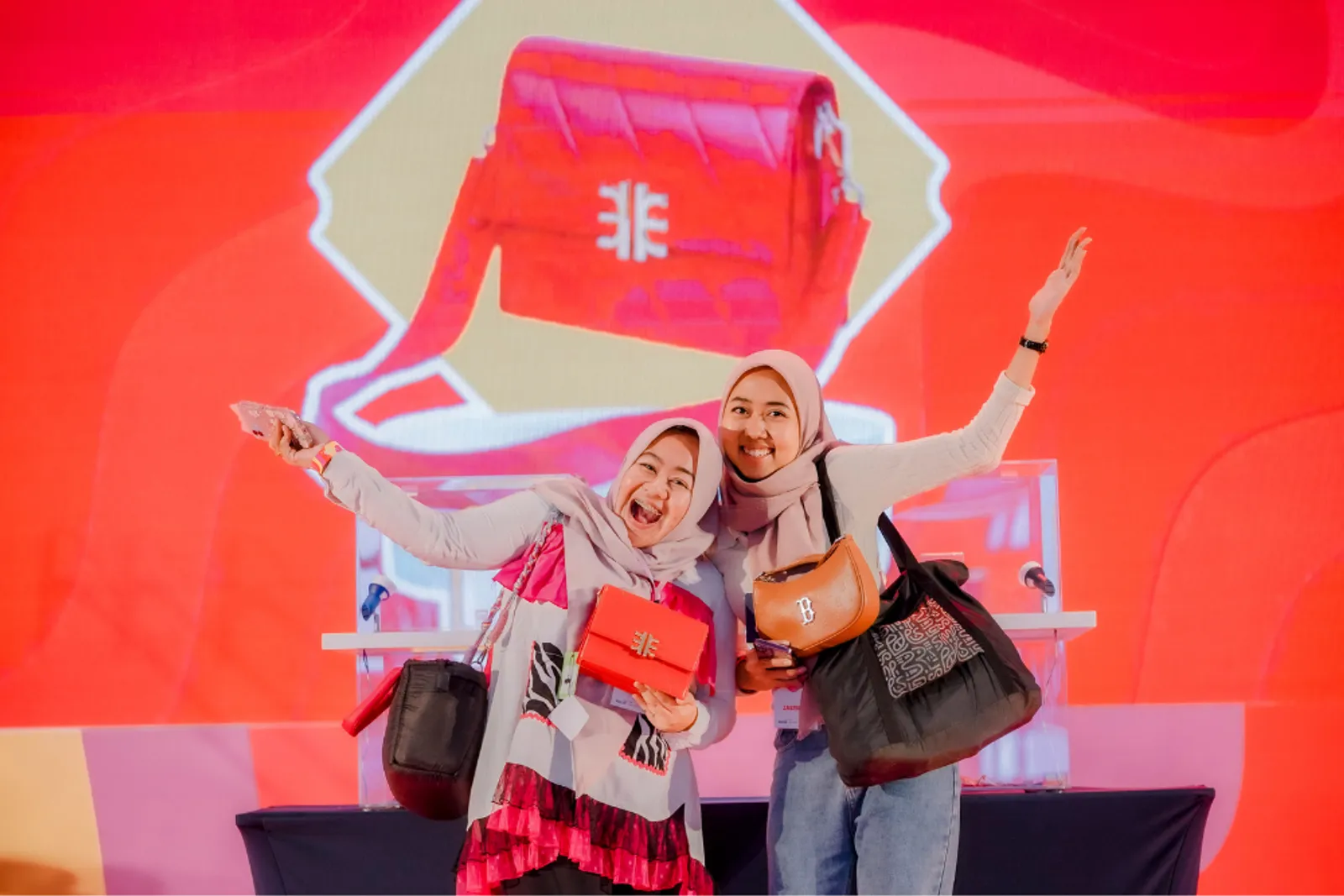 Ini Pemenang Raffle Draw BFA Surabaya 2023, Dapat Hadiah Tas Branded!