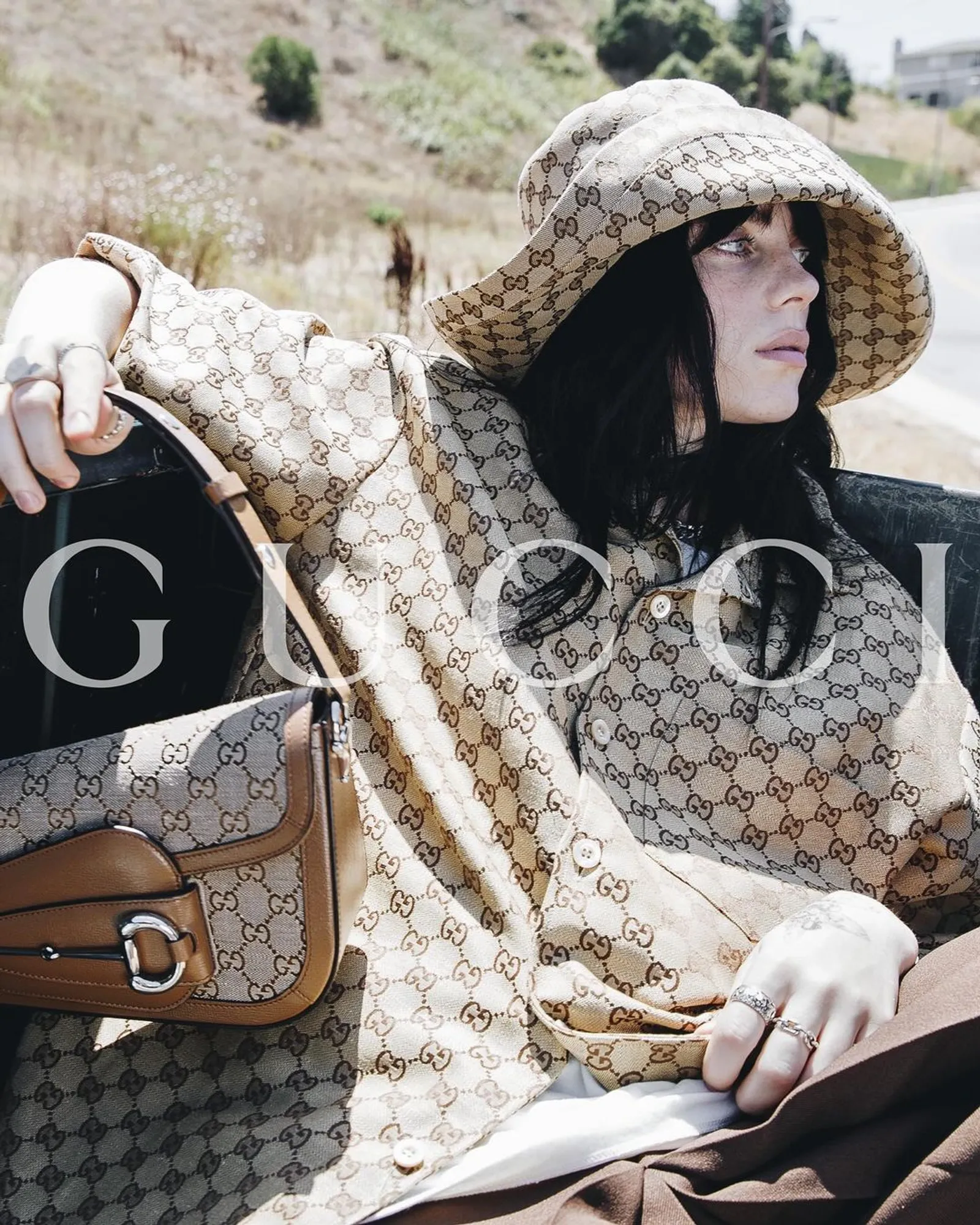 Billie Eilish Jadi Wajah Campaign Gucci Horsebit 1955 Bag