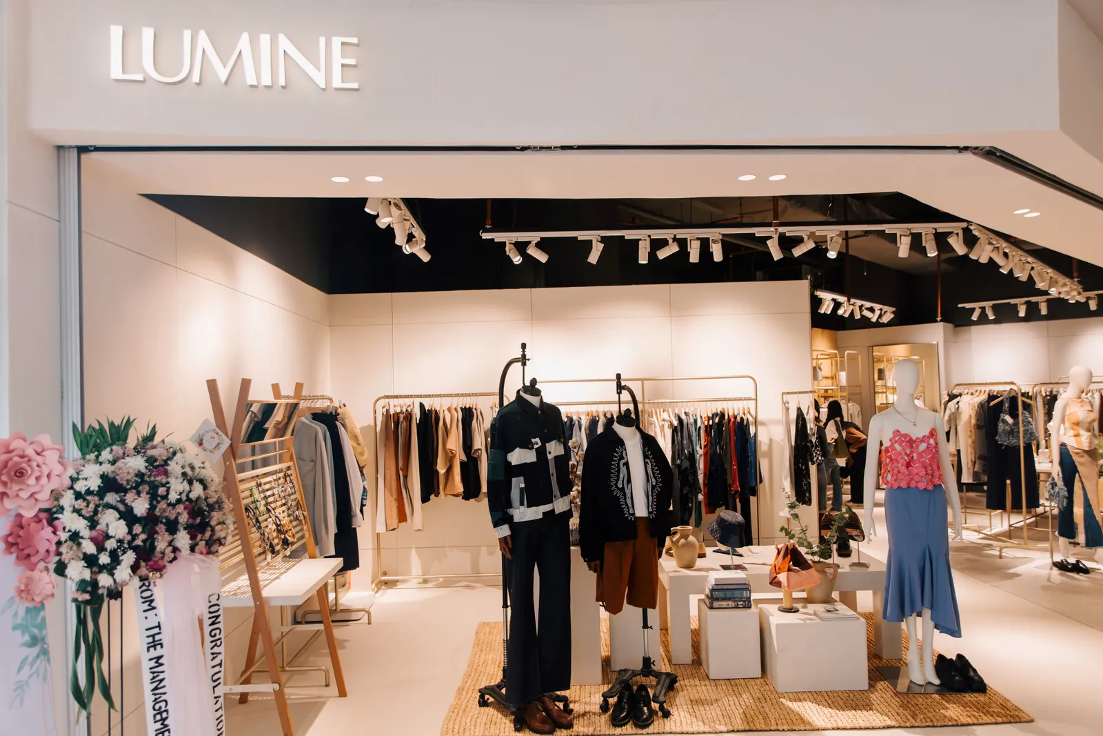 LUMINE Buka Toko Pop-Up di Plaza Senayan hingga April 2024